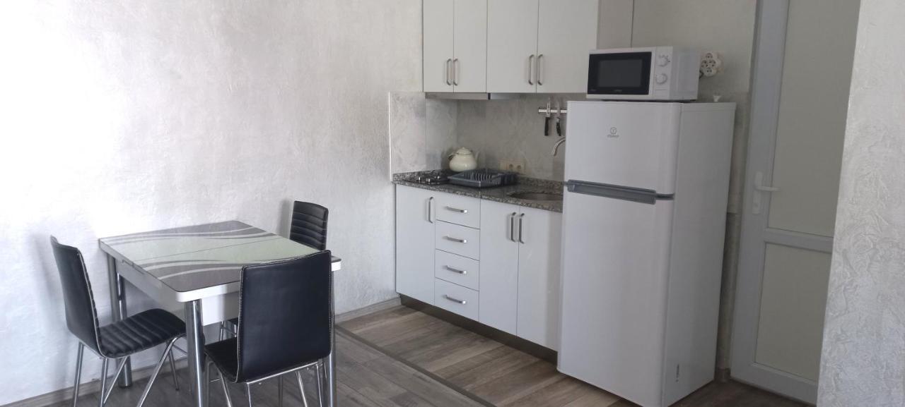 Penthouse Apartment In 바투미 외부 사진