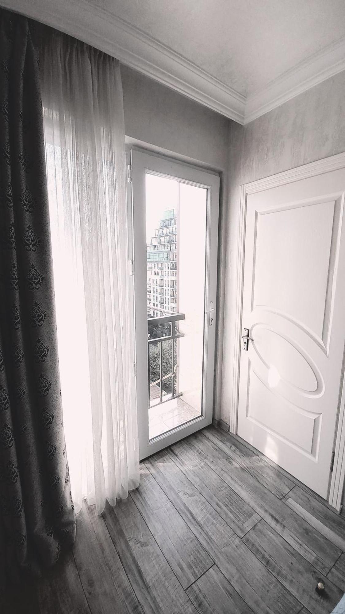 Penthouse Apartment In 바투미 외부 사진
